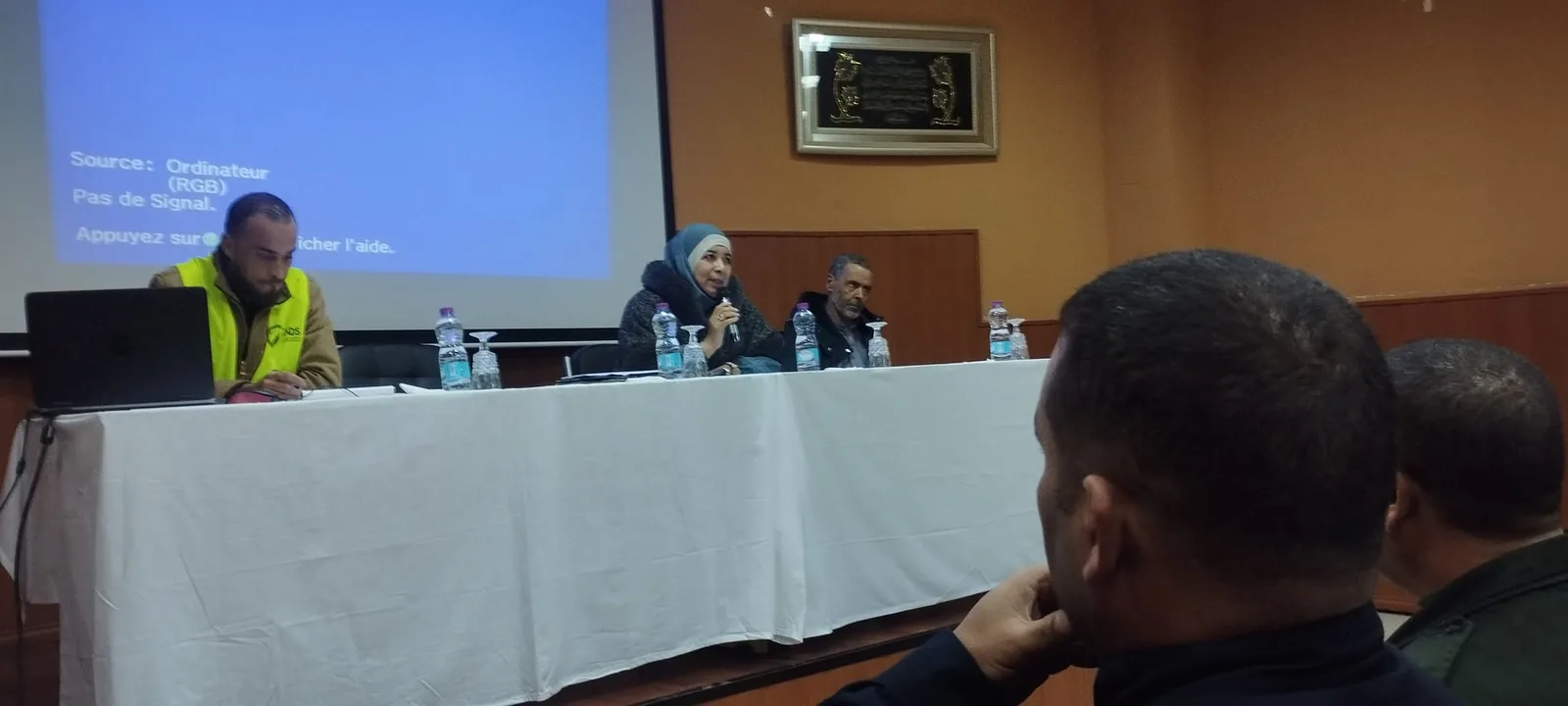 حضور ندوة التوعية بنبذ ظاهرة العنف ضد المرأة